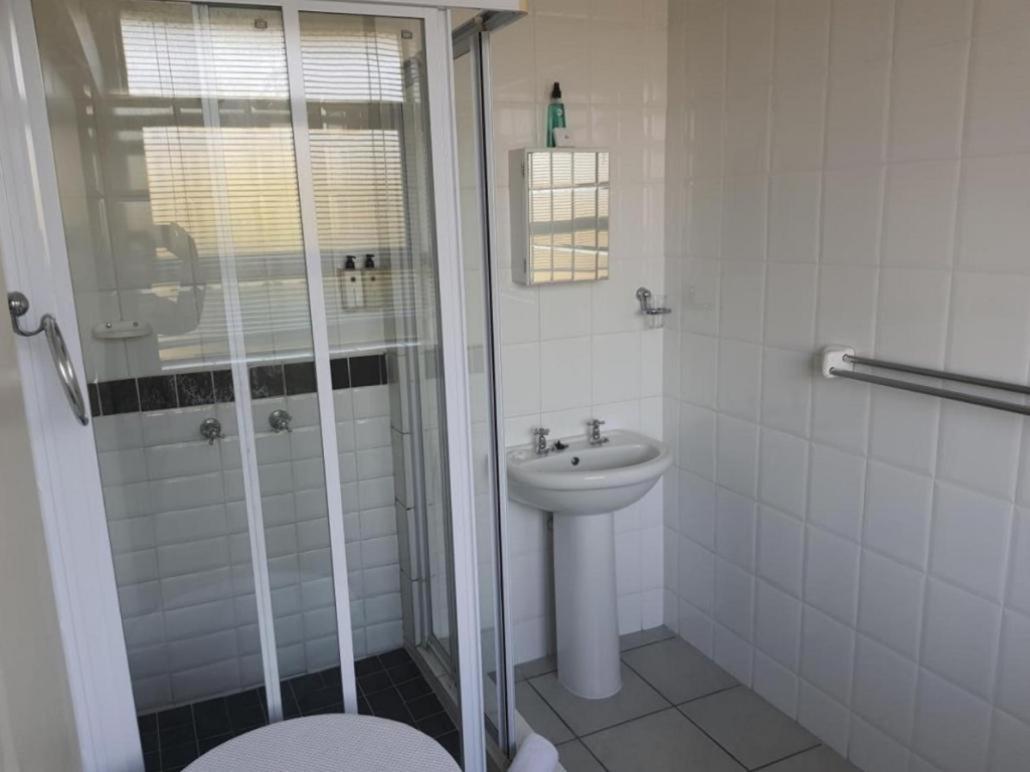 Cosy-Corner Guest House, George Esterno foto